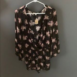 Long sleeve romper size S